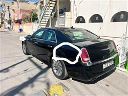 کرایسلەر 300